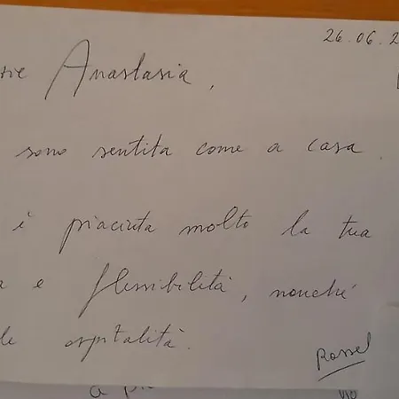 Rum i privatbostad A Dieci Minuti Dal Centro - Accogliente Spazioso *